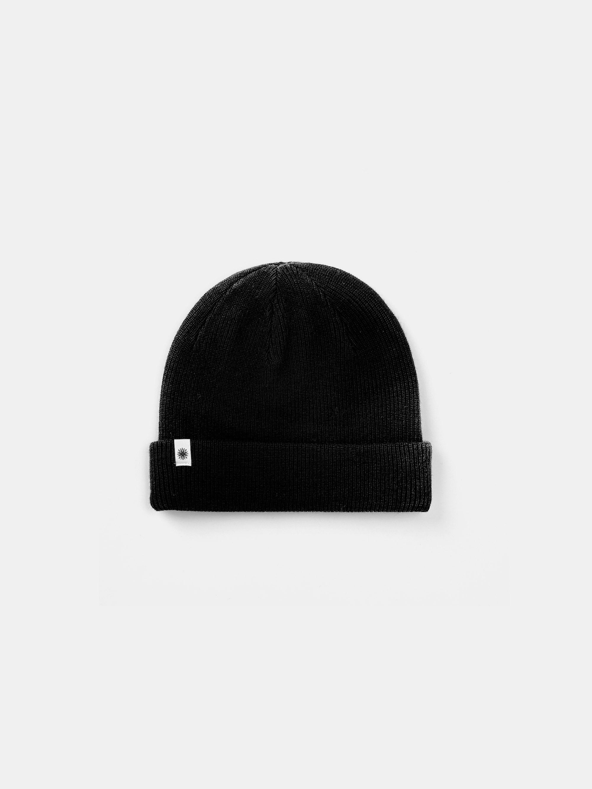 BEANIE – Paradise Zero